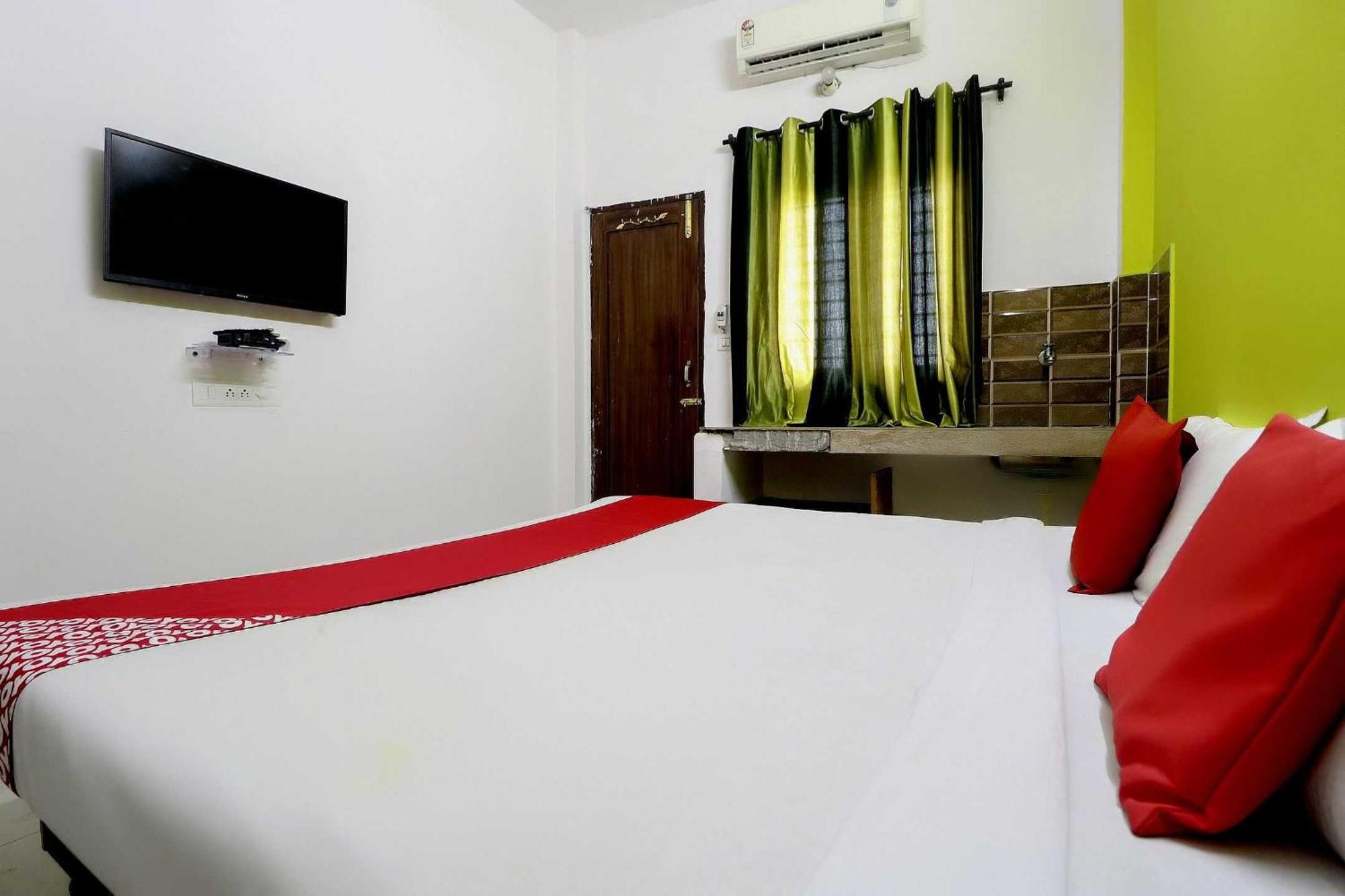 Oyo Flagship 74383 Hotel Grand Tulip Lalewal Exterior photo
